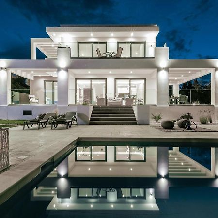 Valentino Luxury Villa Plános 외부 사진