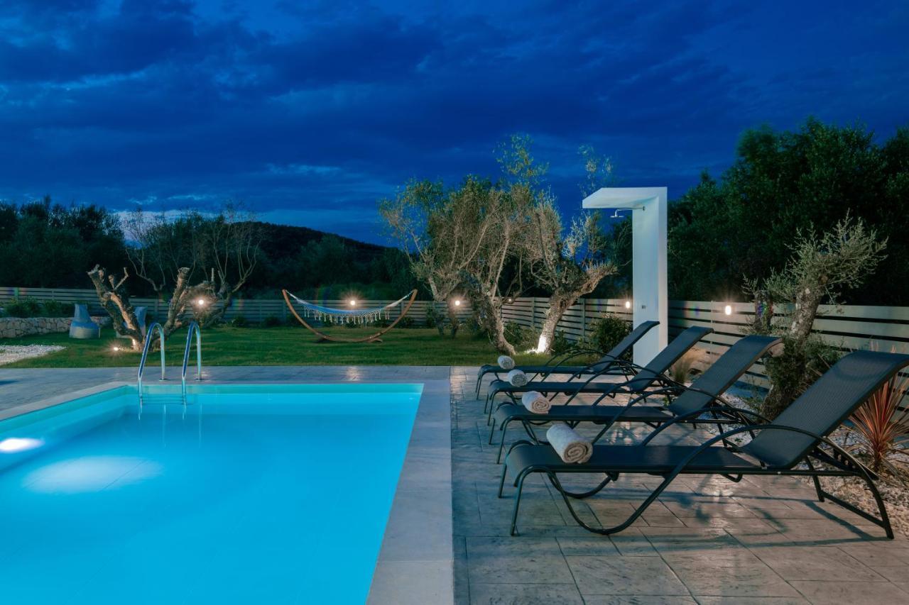 Valentino Luxury Villa Plános 외부 사진